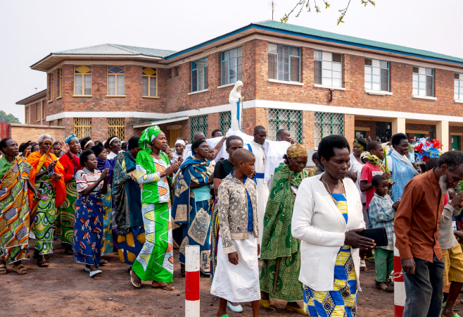 A procession of faith and the tradition of the Rwandan people
